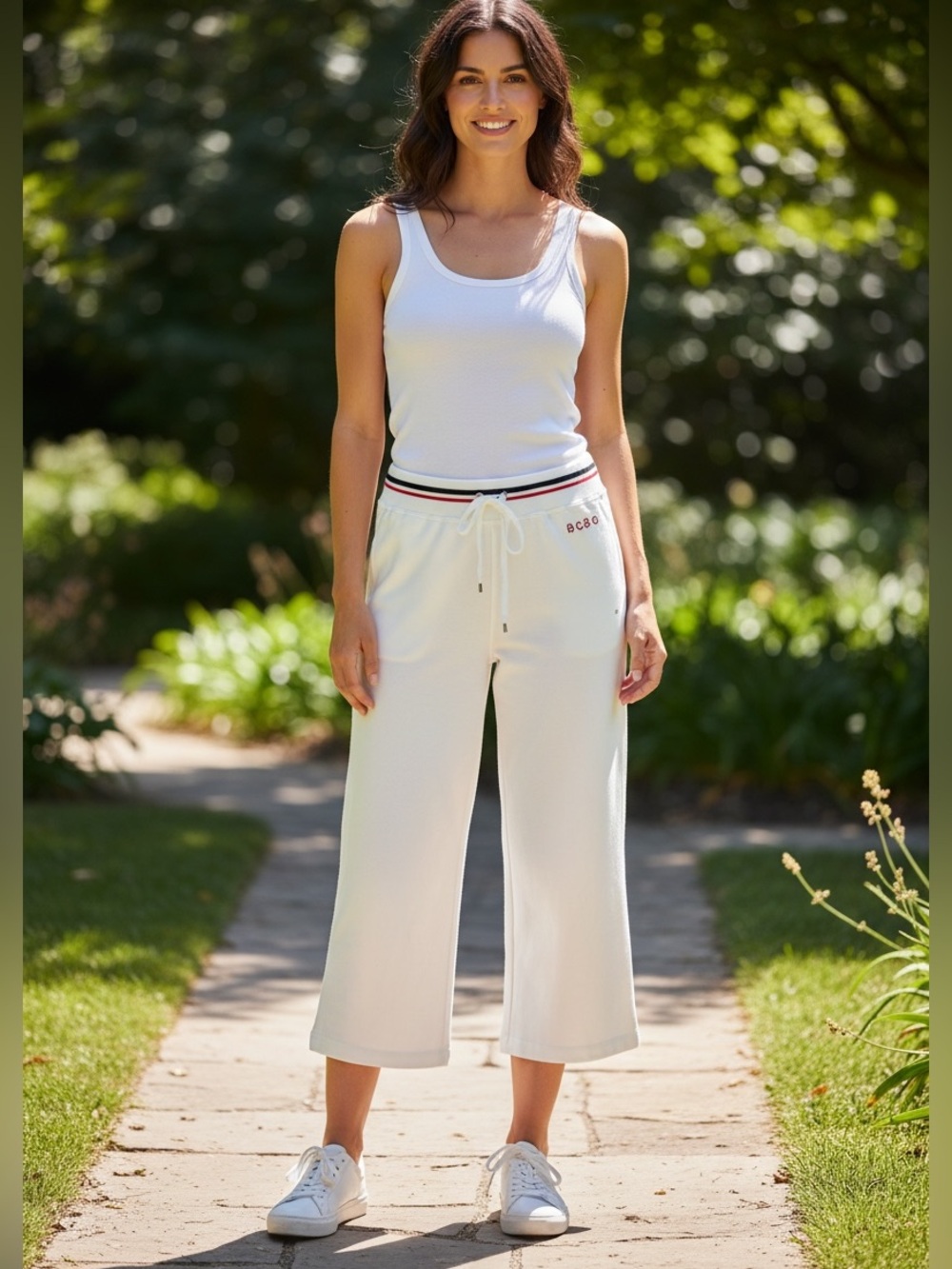 NWT BCBGMAXAZRIW ACTIVEWEAR WHITE CROPPED WIDE-LEG KNIT PANTS STRIPED WAIST SZ M